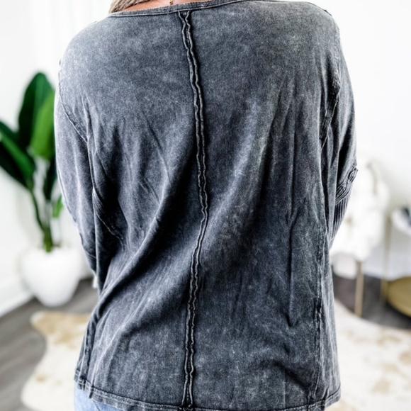 New Fantastic Fawn Mineral wash long sleeve pullover top sz L - Picture 4 of 6